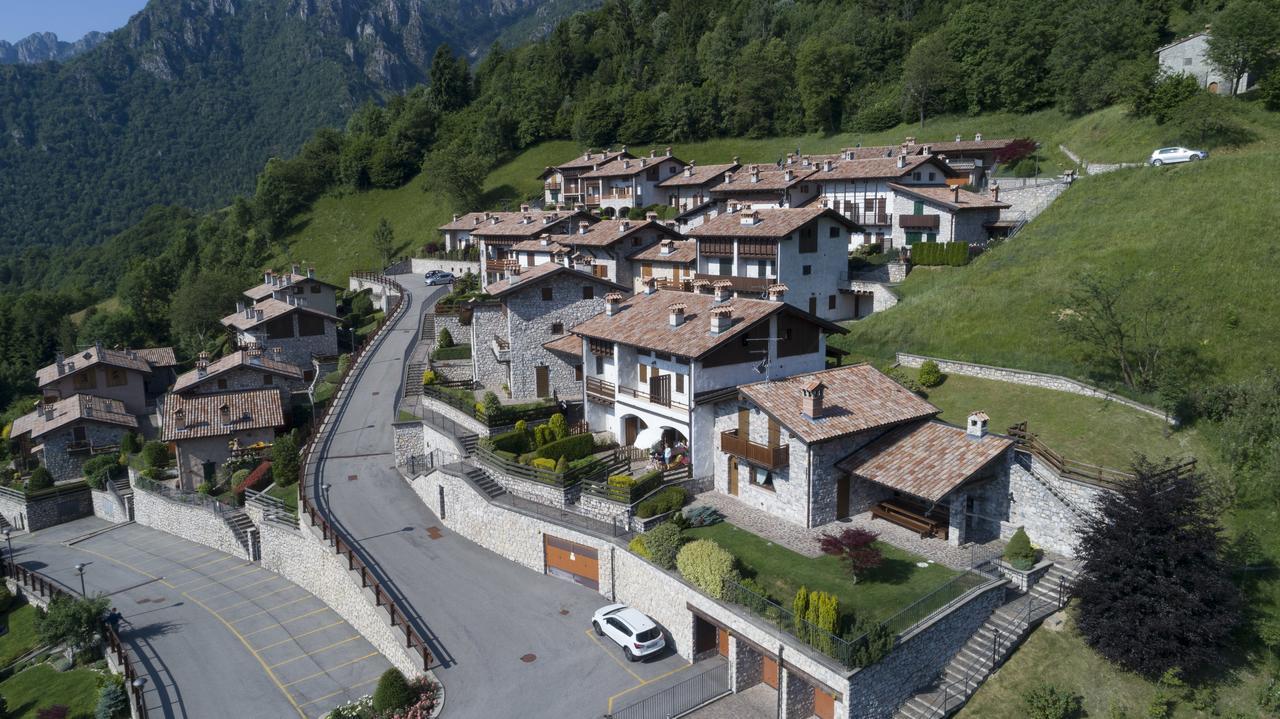 הוילה פאראטיקו Residenza Borgo Antico מראה חיצוני תמונה