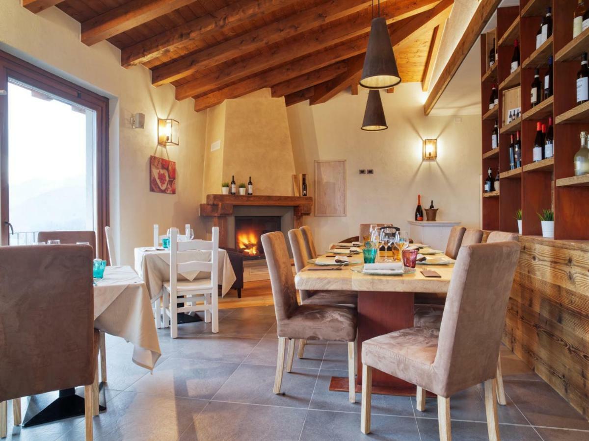 הוילה פאראטיקו Residenza Borgo Antico מראה חיצוני תמונה